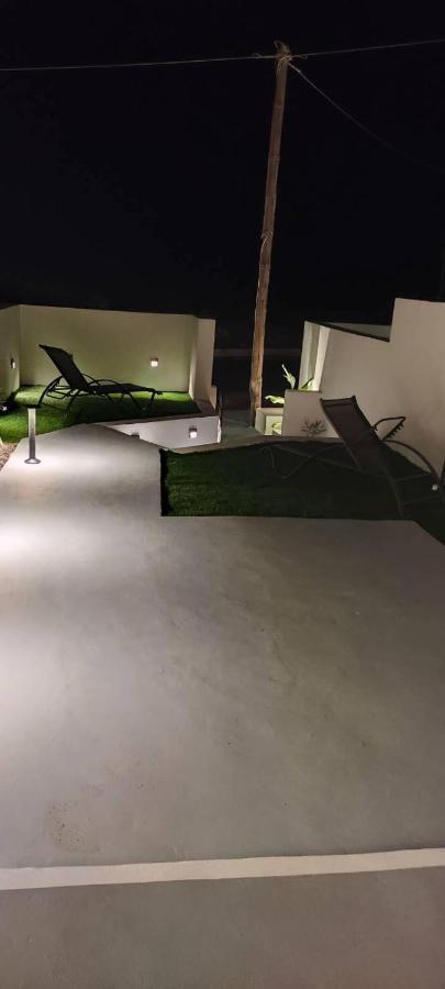 Lejardin Suites Santorini Pyrgos Kallistis Екстер'єр фото