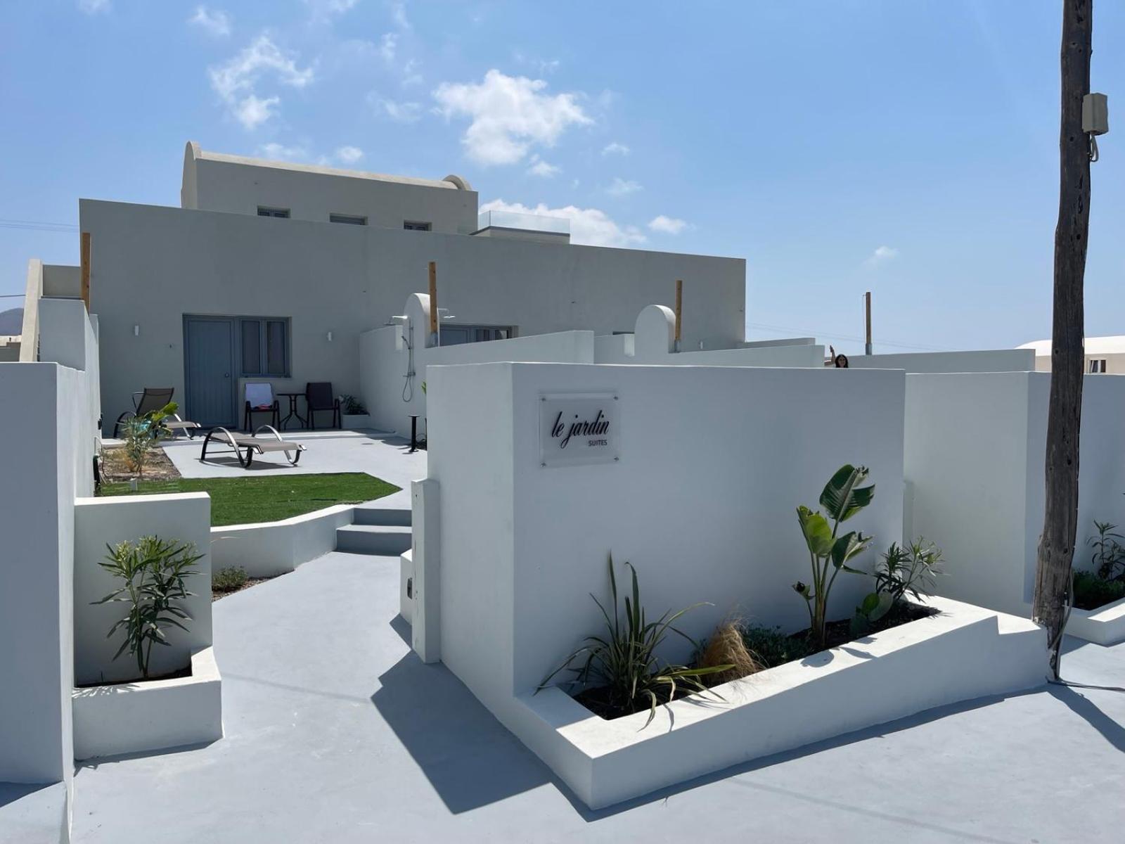 Lejardin Suites Santorini Pyrgos Kallistis Екстер'єр фото